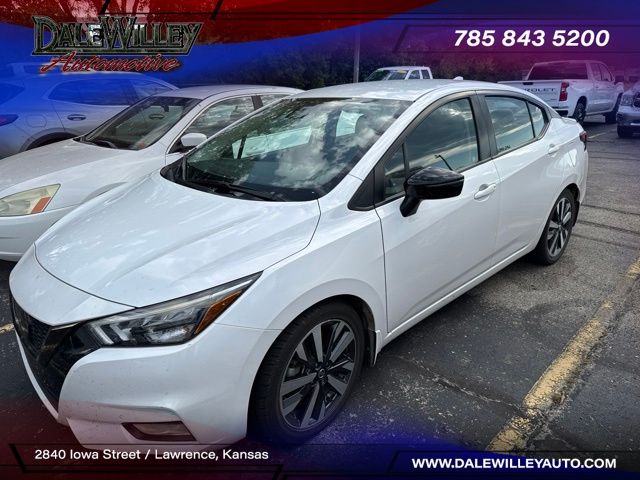 Aspen White 2020 Nissan Versa Sedan Front-Wheel Drive Continuously Variable Transmission