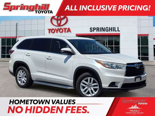 2016 Toyota Highlander LE's photo