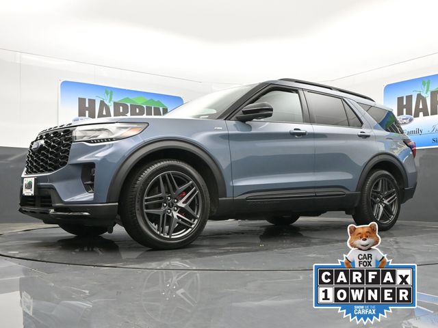 2025 Ford Explorer ST-Line photo