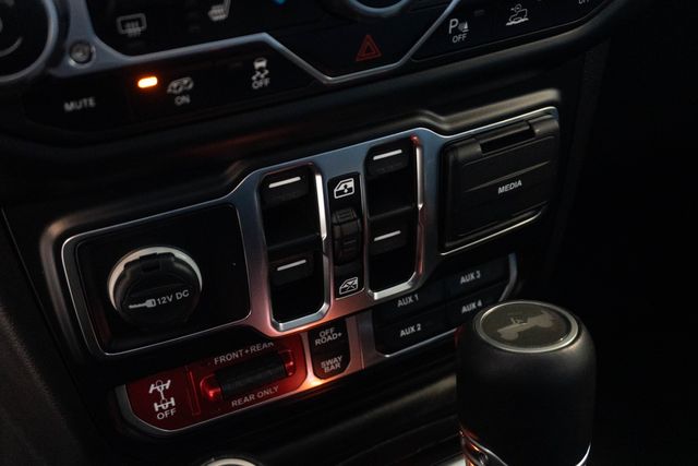 Used 2023 Jeep Wrangler SUV
