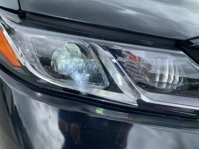 2023 Toyota Camry Hybrid LE photo