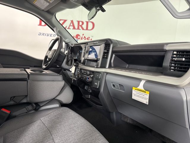 2025 Oxford White Ford Super Duty F-250 SRW XL 4X4 Truck