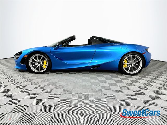 2022 McLaren 720S