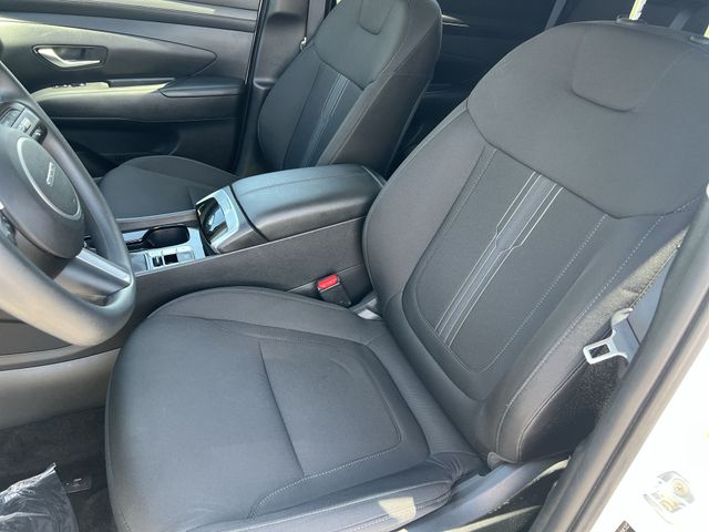 Used 2026 White Hyundai SEL Plus image 32