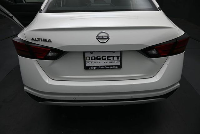 Used 2025 Nissan Altima Sedan