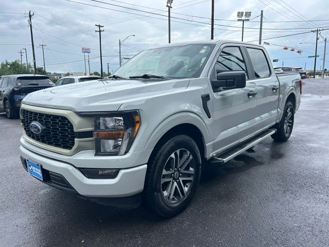 Used 2023 Avalanche Ford XL image 3