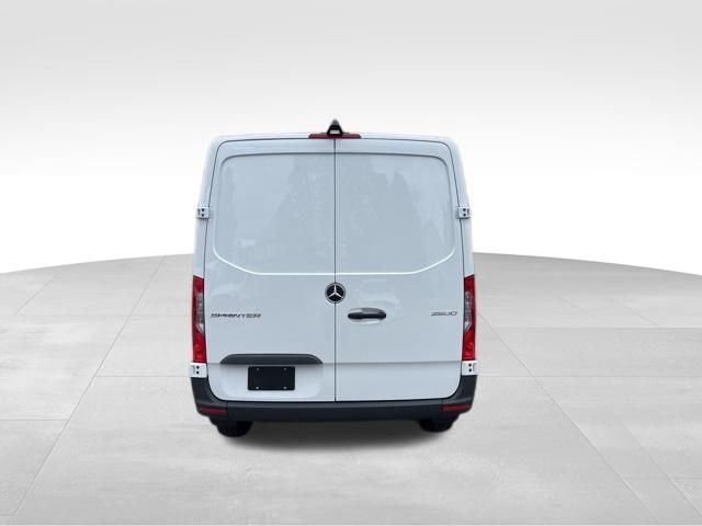 2025 Mercedes-Benz Sprinter 2500 Cargo 144 WB photo