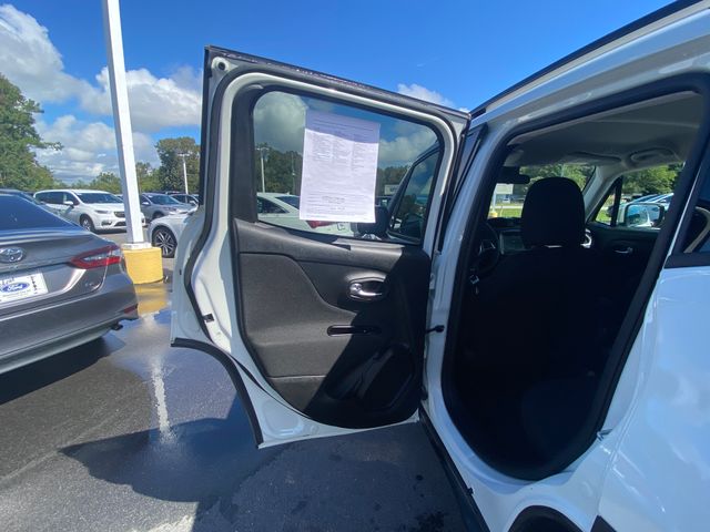 2021 Jeep Renegade Latitude 29