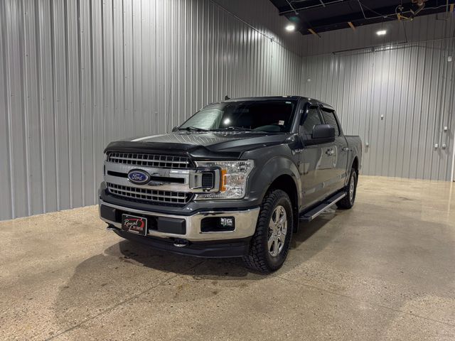 Gray (Magnetic Metallic) 2019 Ford F-150 XLT SuperCrew 4WD Pickup Truck Four-Wheel Drive Automatic
