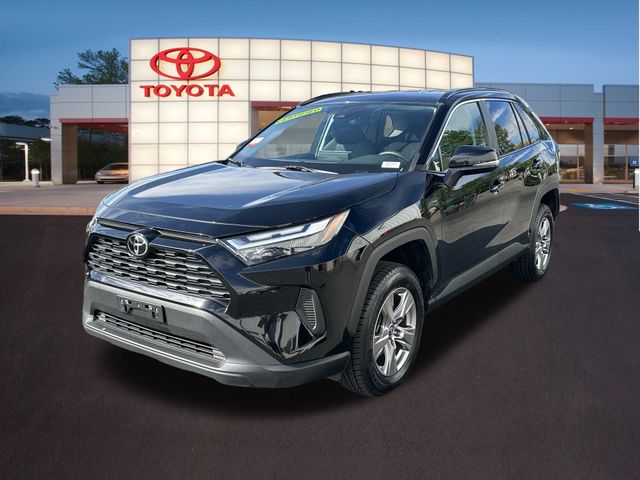 2023 Toyota RAV4 XLE 25