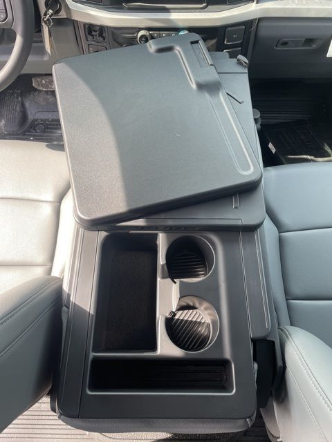 2024 Ford F-550 Super Duty 