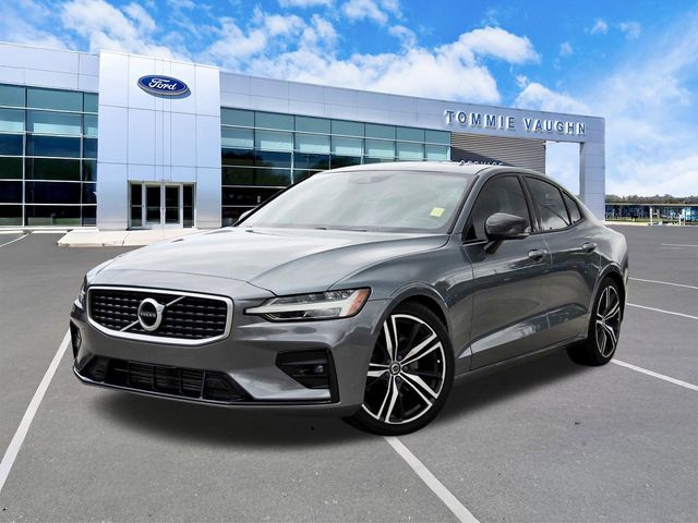 2019 Volvo S60 T5 R-Design