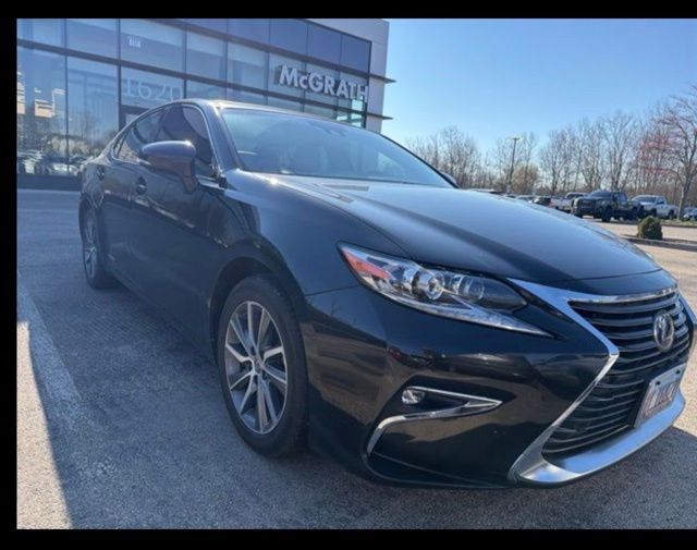 Black (Caviar) 2017 Lexus ES Hybrid 300h FWD Sedan Front-Wheel Drive Continuously Variable Transmission