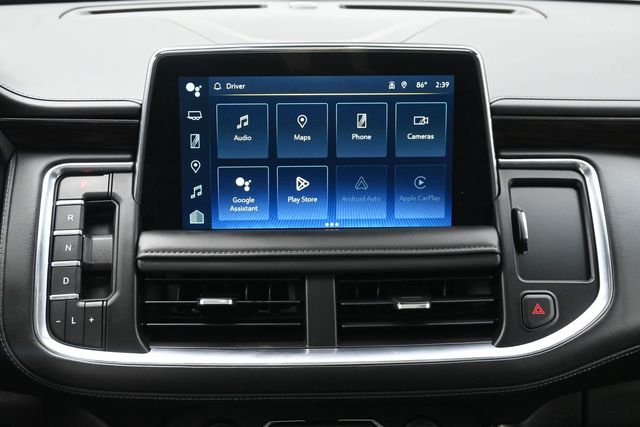 Used 2023 Gray Chevrolet Z71 image 23