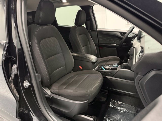 Used 2025 Black Ford Active image 30