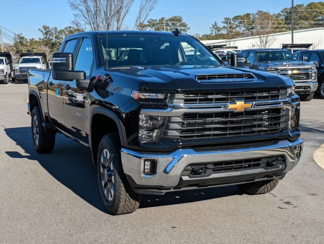 2025 Chevrolet Silverado 2500HD LT photo