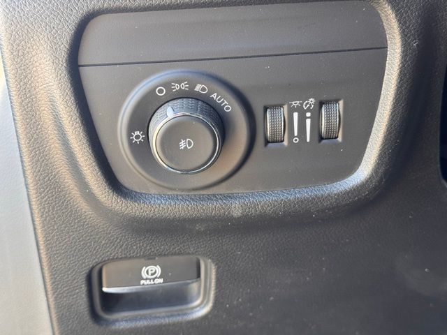 2023 Jeep Grand Cherokee L Summit 4x4