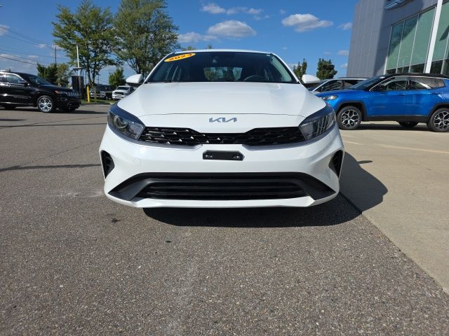2023 Kia Forte LXS - Snow White Pearl exterior view 2