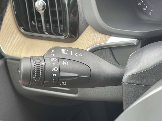 New 2027 Black Volvo B6 Ultra image 27