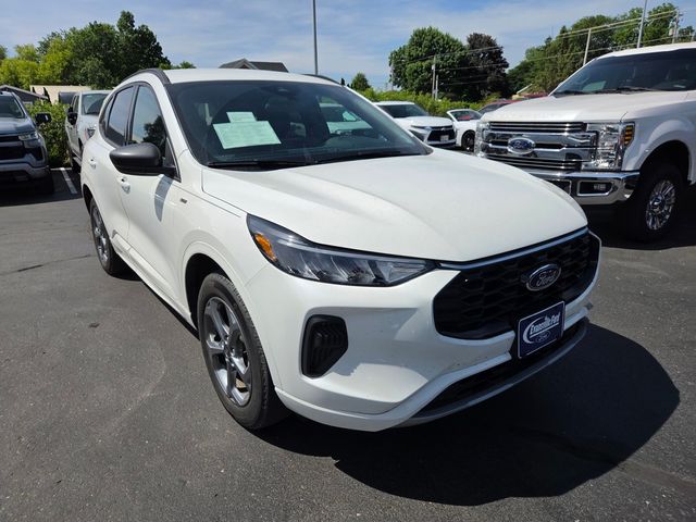 2024 Ford Escape ST-Line AWD
