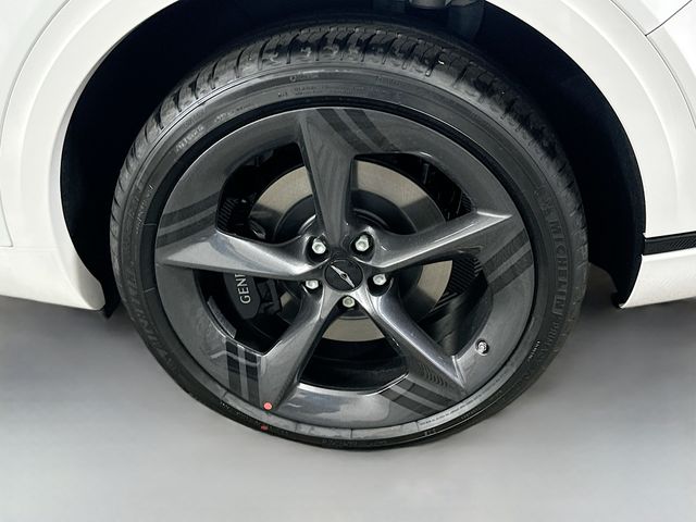 Thumbnail: 2026 Genesis GV70 - 23