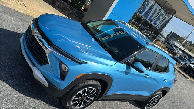 new 2026 Chevrolet TrailBlazer car, priced at $28,785
