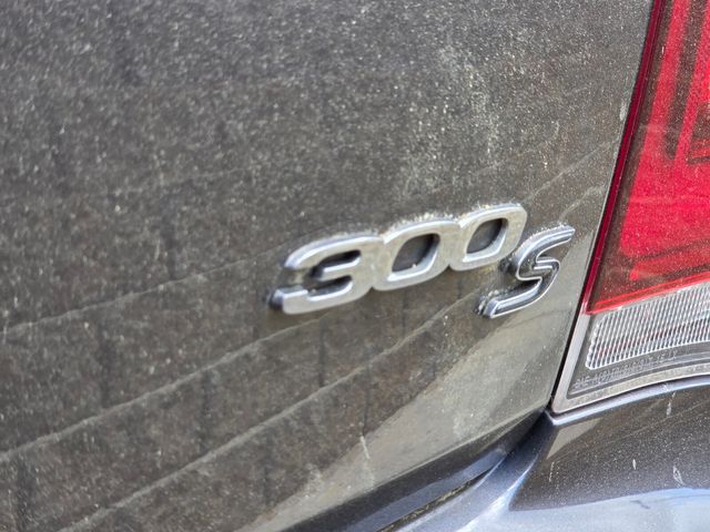 Used 2019 Gray Chrysler S image 10