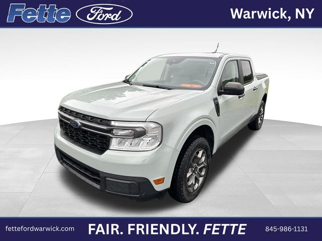  2022 Ford Maverick XLT SuperCrew FWD   