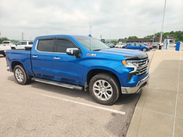 2024 Chevrolet Silverado 1500 LTZ Crew Cab 4WD