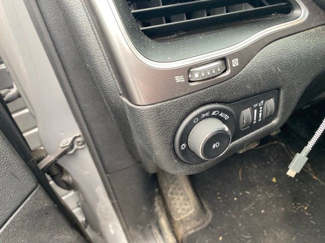 2021 Jeep Cherokee Latitude Lux Gray at South Hills CDJR