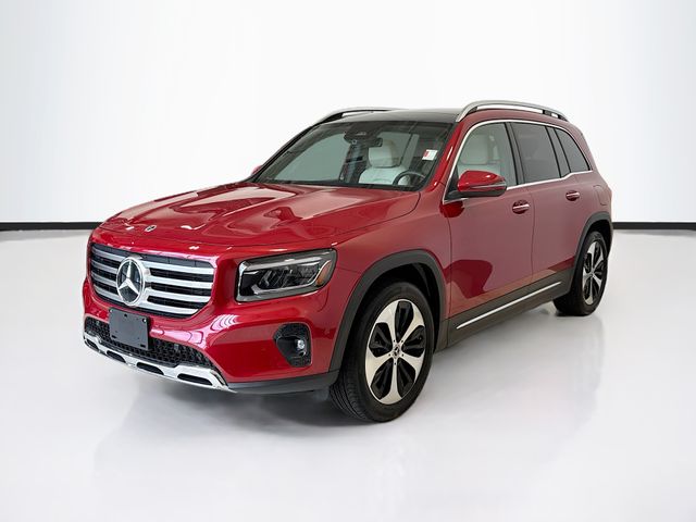 2024 Mercedes-Benz GLB Rojo (MANUFAKTUR Patagonia Red Metallic) SUV/Crossover Tracción en las cuatro ruedas 8 velocidades Doble cloch