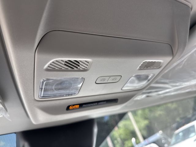 New 2026 White Ford UTILITY KUV BODY image 32