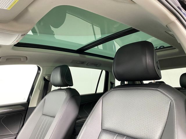 2022 Volkswagen Tiguan 2.0T SE photo