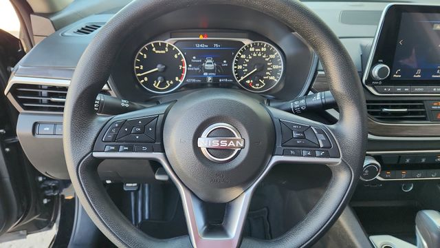 2025 Nissan Altima