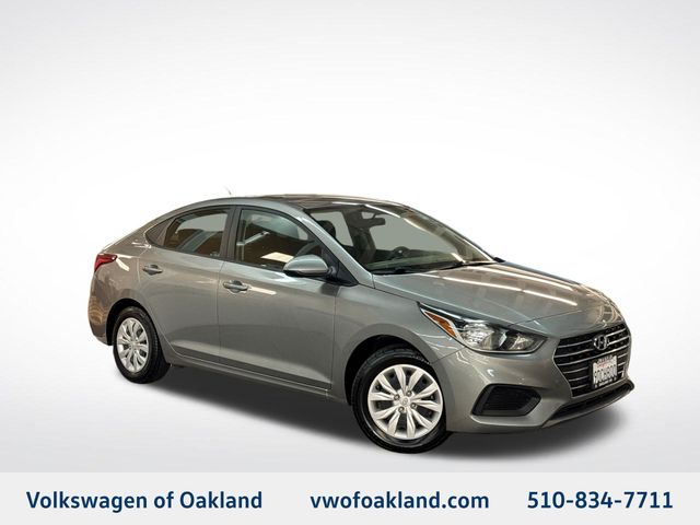 Forge Gray 2022 Hyundai Accent Sedan Front-Wheel Drive Continuously Variable Transmission