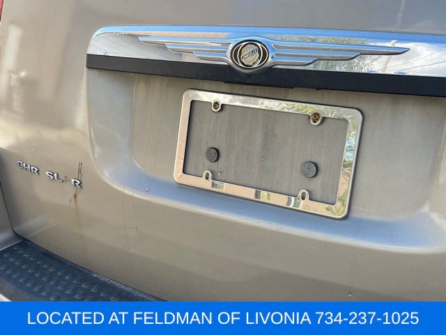 Used 2009 Chrysler Town & Country For Sale in Muncie, IN