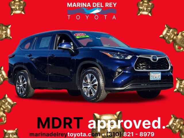 Blueprint 2022 Toyota Highlander XLE FWD SUV / Crossover Front-Wheel Drive 8-Speed Automatic