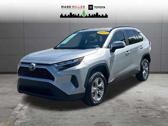 2025 Toyota RAV4 XLE AWD