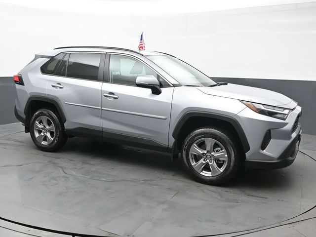 2024 Toyota RAV4 XLE 9