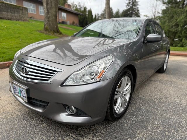 2012 INFINITI G37 Journey Sedan RWD
