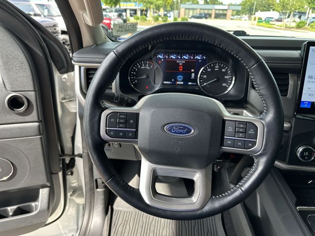 Used 2023 White Ford XLT image 15
