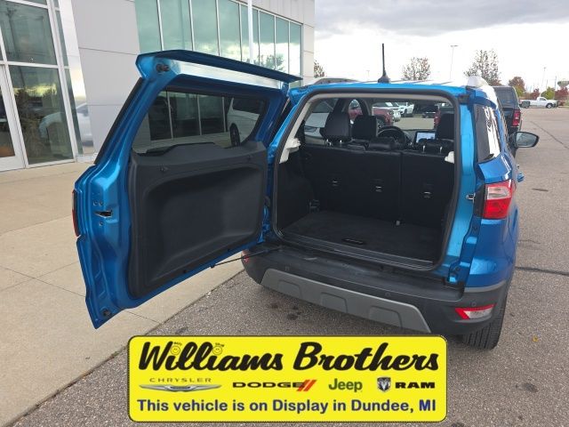 2020 Ford EcoSport Titanium - Blue Candy exterior view 10