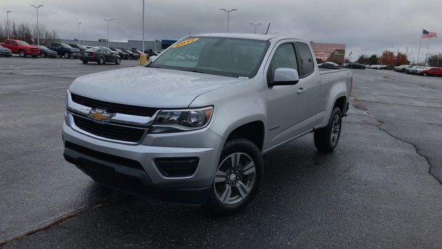 2017 Chevrolet Colorado Work Truck 3