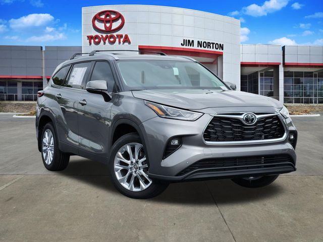 Heavy Metallic 2026 Toyota Highlander Limited AWD SUV / Crossover All-Wheel Drive 8-Speed Automatic