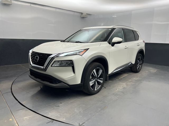 2021 Pearl White Tricoat Nissan Rogue SL AWD SUV