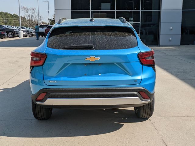 2025 Chevrolet Trax LT photo
