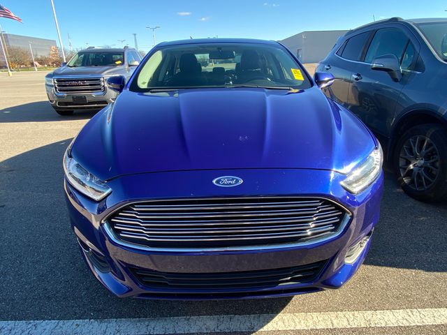 2016 Ford Fusion SE 2