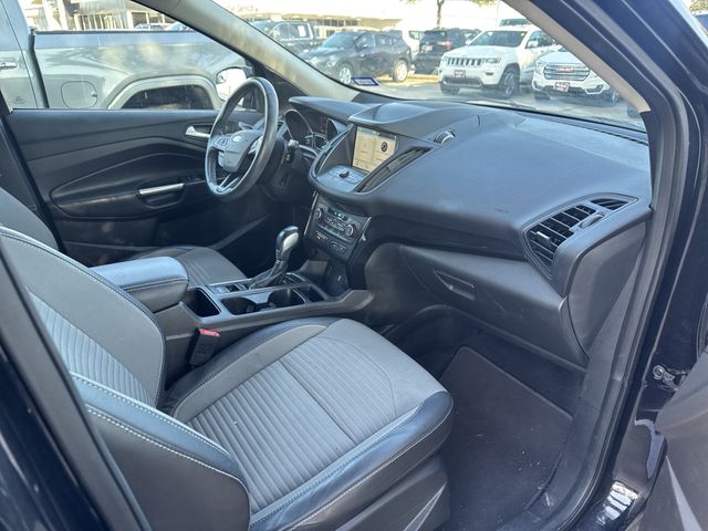 2019 Ford Escape SE Black at Autostrade
