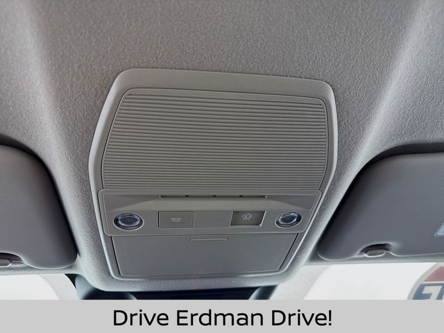 Used 2025 Nissan Kicks SUV