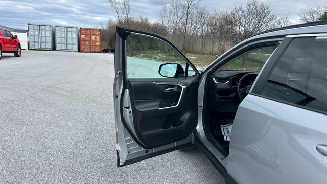 Used 2021 Toyota RAV4 SUV